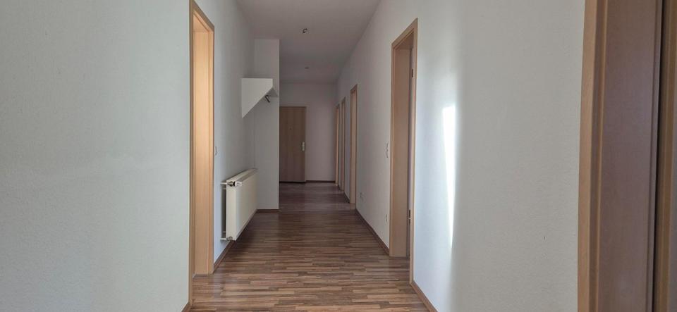 Dachgeschoßwohnung Herne - 5 Zimmer, 130 m&sup2;, 790&euro; | Angebot:26166754
