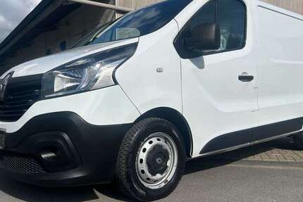 Renault Trafic 250.800 km 6.900 € Essen 45326