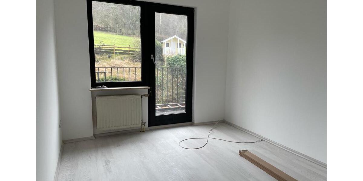 Reihenhaus Wuppertal Gemarkung Elberfeld - 5 Zimmer, 165 m&sup2;, 1.800&euro; | Angebot:25333097