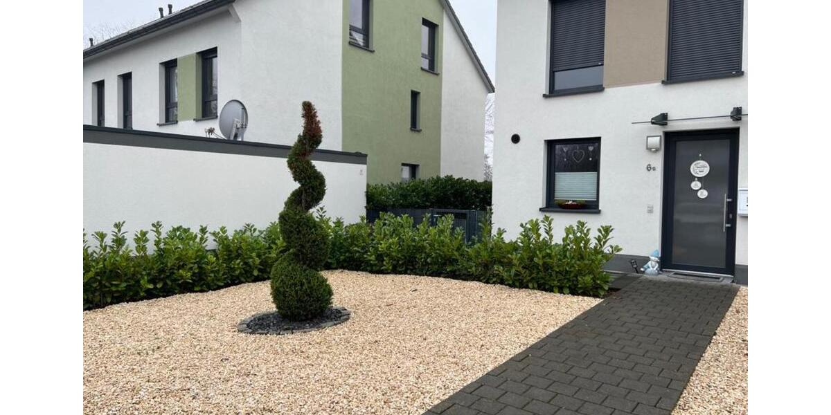 Reihenhaus Gelsenkirchen Gelsenkirchen-Nord - 5 Zimmer, 141 m&sup2;, 1.500&euro; | Angebot:25720932