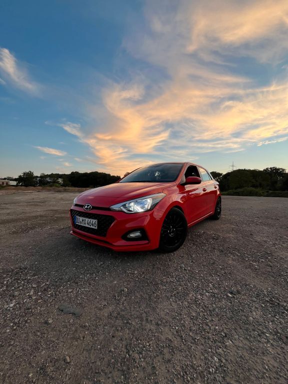 Hyundai i20 33.000 km 13.700 € Dortmund 44329