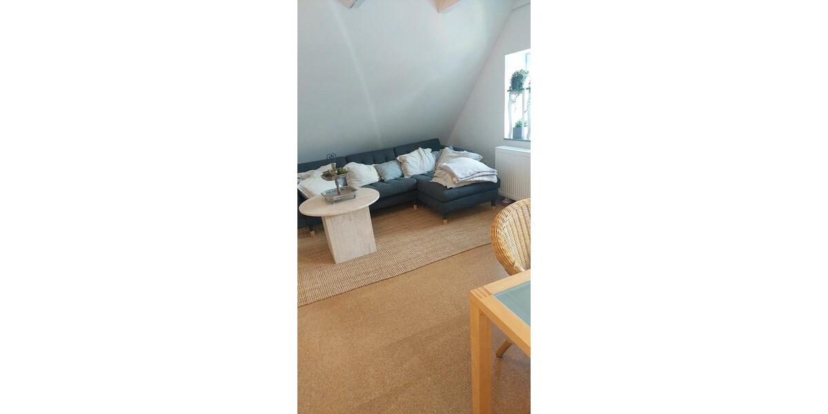 Dachgeschoßwohnung Dortmund Aplerbeck - 1 Zimmer, 70 m&sup2;, 1.250&euro; | Angebot:26426324