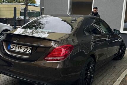 Mercedes-Benz C 250 152.500 km 17.999 &euro; Dortmund 44369