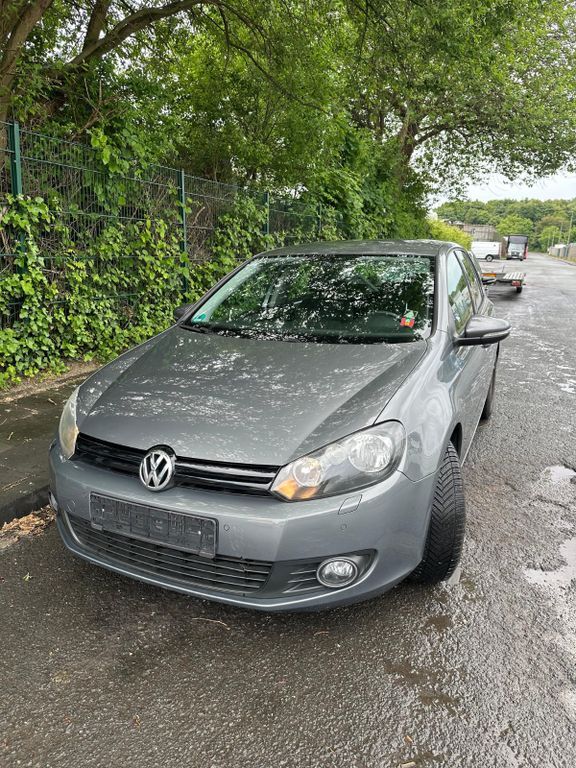 VW Golf 149.000 km 5.600 € Bochum 44805