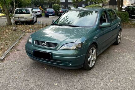 Opel Astra 227.000 km 1.990 € gelsenkirchen 45888