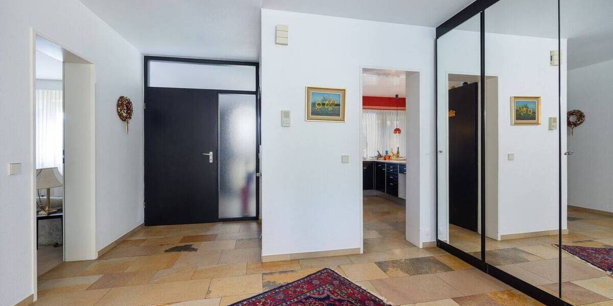 Einfamilienhaus Wuppertal Ronsdorf - 7 Zimmer, 263 m&sup2;, 670.000&euro; | Angebot:26656752