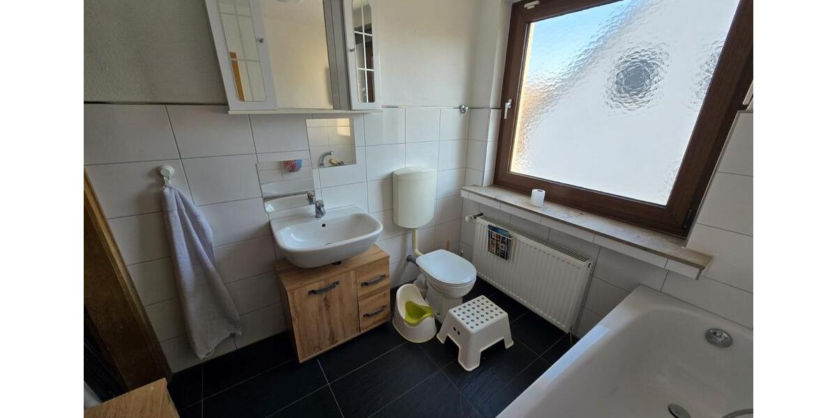 Dachgeschoßwohnung Hagen Hagen-Nord - 4 Zimmer, 90 m&sup2;, 710&euro; | Angebot:27553155