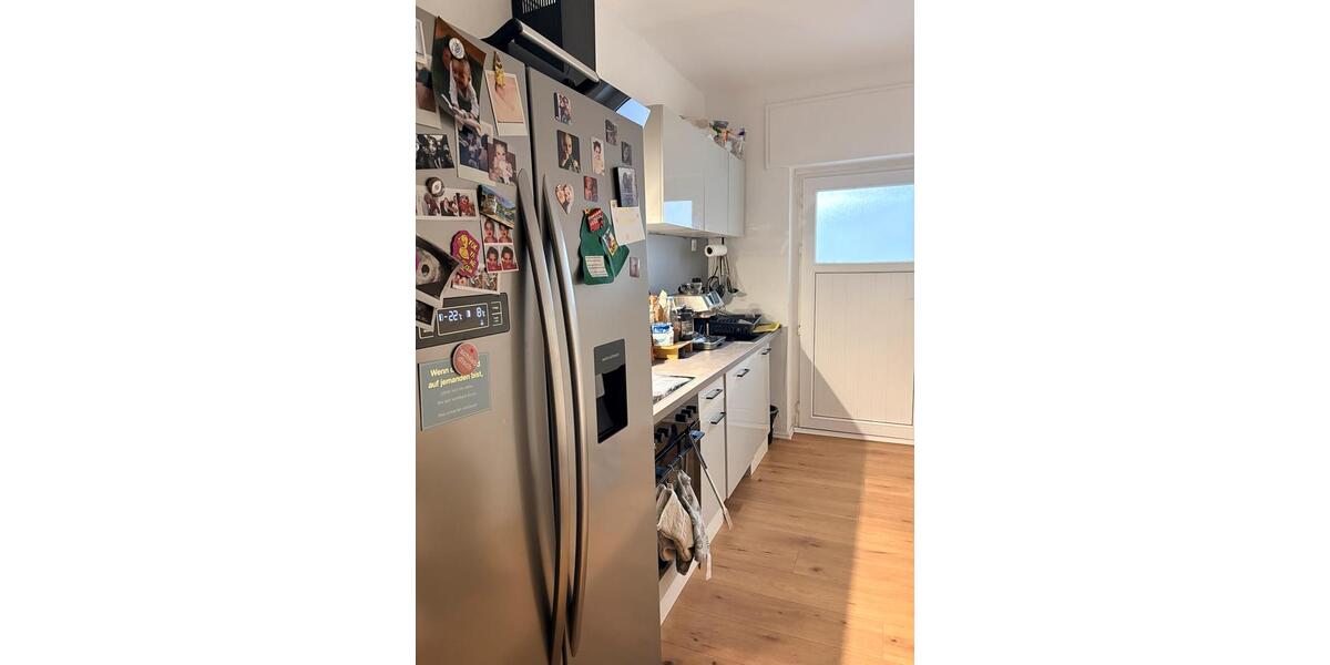 Lichtdurchflutete 100qm Wohnung im Herzen vom Resser -Markt 3 zimmer