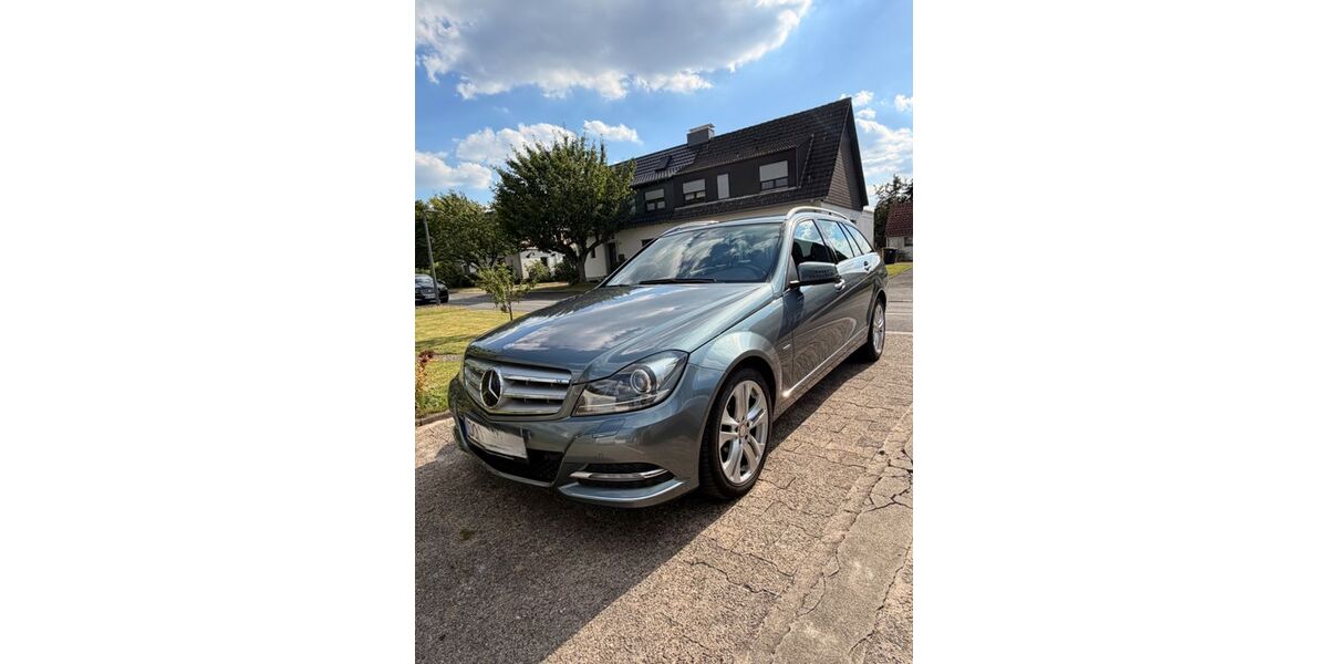 Mercedes-Benz C 250 174.800 km 11.600 &euro; Dortmund 44369