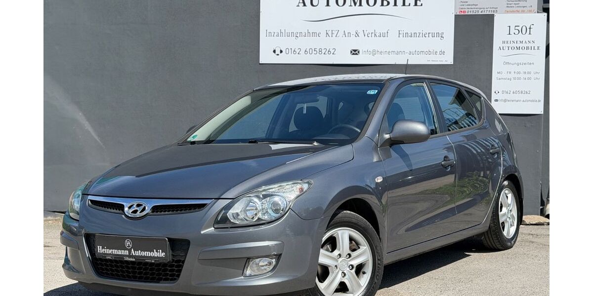 Hyundai i30 153.300 km 3.499 &euro; Essen 45139