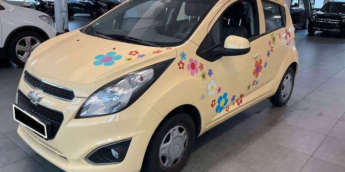 Chevrolet Spark 75.468 km 3.290 &euro; Wuppertal 42329