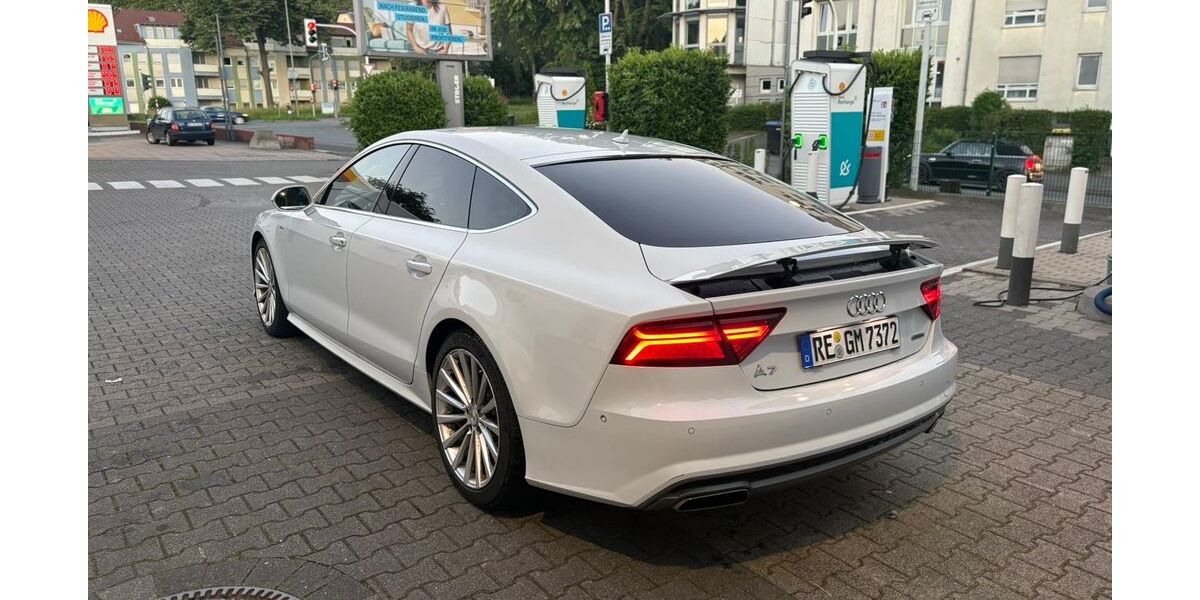 Audi A7 176.214 km 21.950 &euro; Hattingen 45525