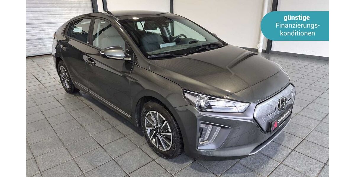 Hyundai IONIQ 37.066 km 16.990 &euro; Wuppertal 42287