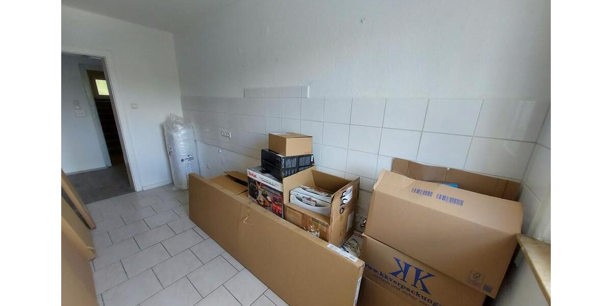 2,5 Zimmer Wohnung ab sofort frei !!! ruhige Lage 1 zimmer