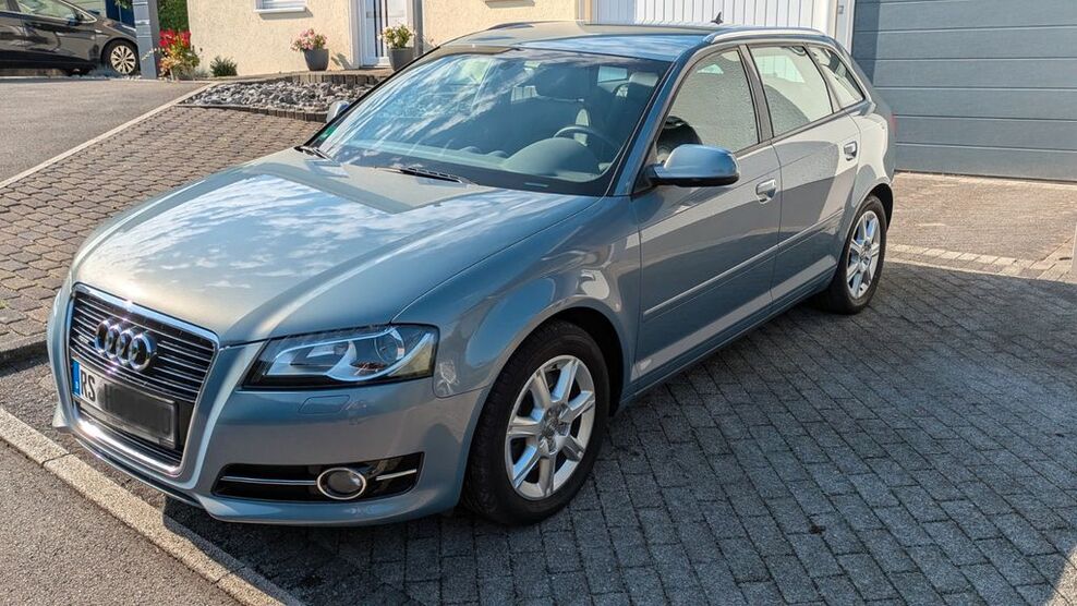 Audi A3 70.000 km 11.900 € Remscheid 42855