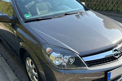 Opel Astra 109.000 km 2.300 &euro; Witten 58452