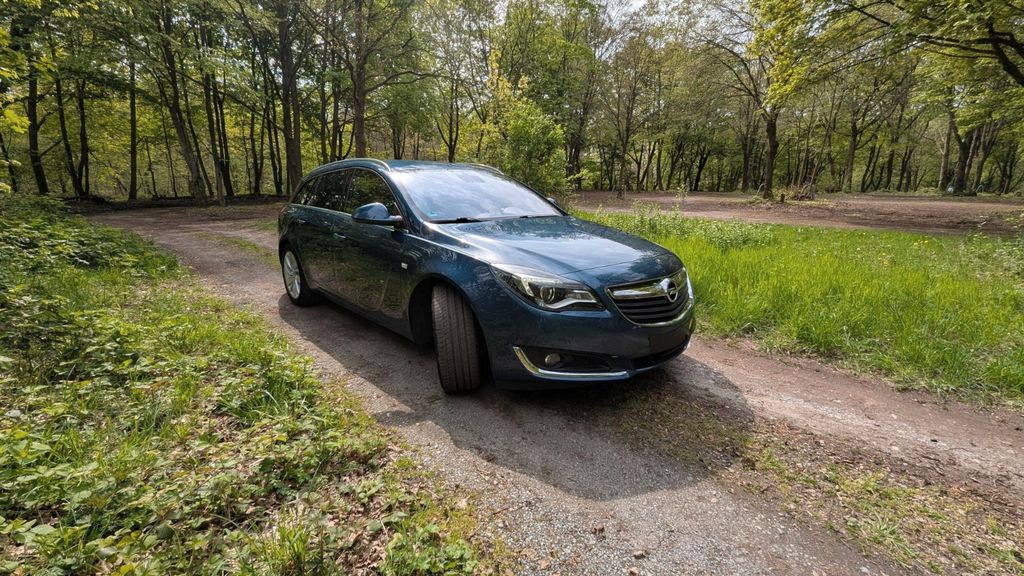 Opel Insignia 165.000 km 8.699 &euro; Mülheim an der Ruhr 45481