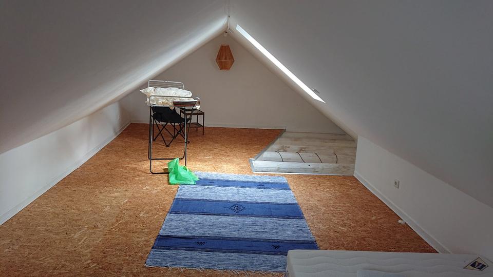 Dachgeschoßwohnung Wuppertal Elberfeld - 3 Zimmer, 80 m&sup2;, 650&euro; | Angebot:25790459