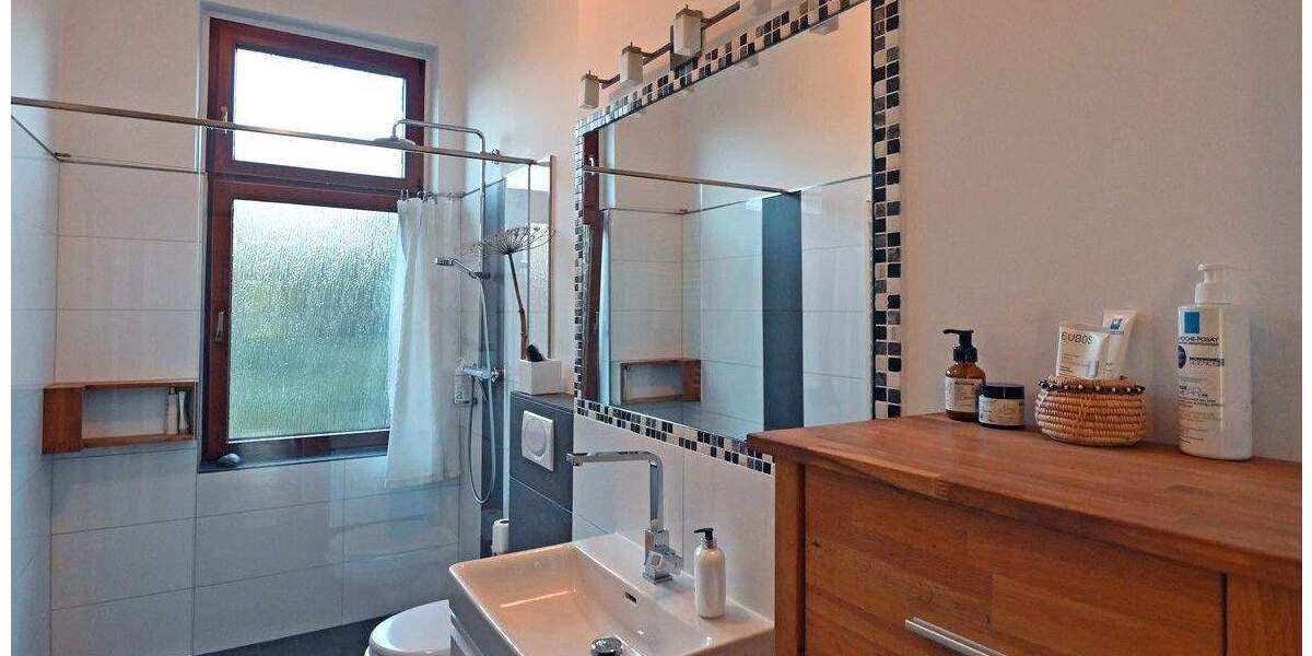 Eine echte Rarität! Historisches Pfarrhaus auf tollem Grundstück in Bochum-DahlhausenLinden 1 zimmer