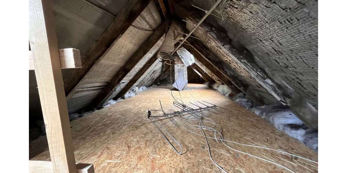 Attraktive Kapitalanlage in Hörde: Wohnhaus mit 4 Einheiten und Wertsteigerungspotenzial - Mehrfamilienhaus, Wohnhaus Dortmund Hörde | Angebot:14420943