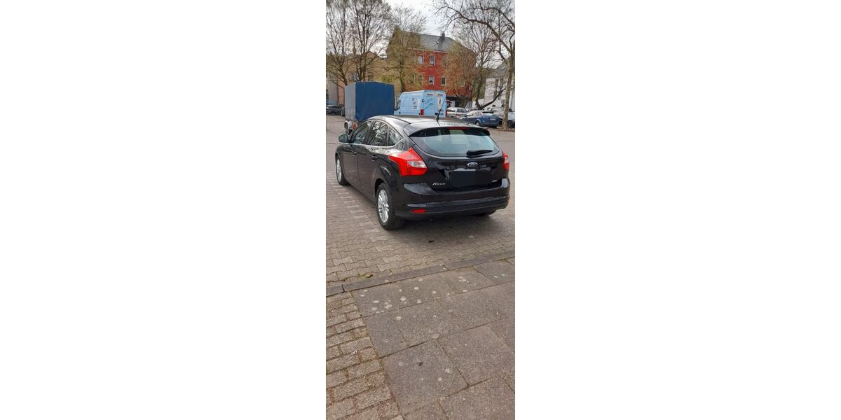Ford Focus 53.680 km 6.500 &euro; Gelsenkirchen 45879