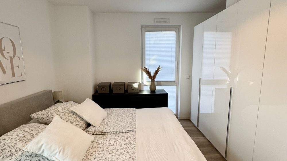 NEUER PREIS: Moderne 3-Zimmer-EG-Wohnung mit Terrasse - ideal für Paare, junge Familien & Senioren 3 zimmer