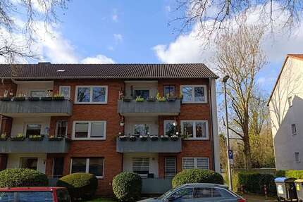 Wohnung Bochum Altenbochum - 3 Zimmer, 70 m&sup2;, 608&euro; | Angebot:27000427