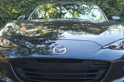 Mazda MX-5 37.000 km 26.499 € Duisburg 47259