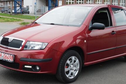 Skoda Fabia 140.435 km 1.999 € Mülheim 45473