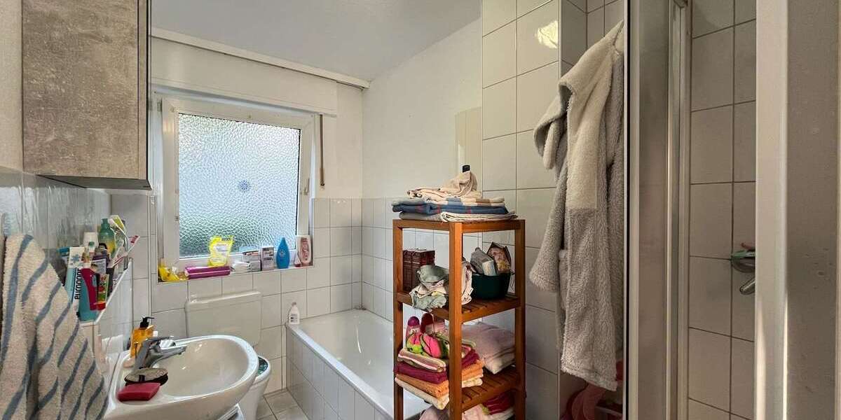 ?Paket aus 6 ETW mit Balkonen & Tiefgaragenstellplatz Kapitalanlage in Bochum: Ihre Renditechance? 18 zimmer