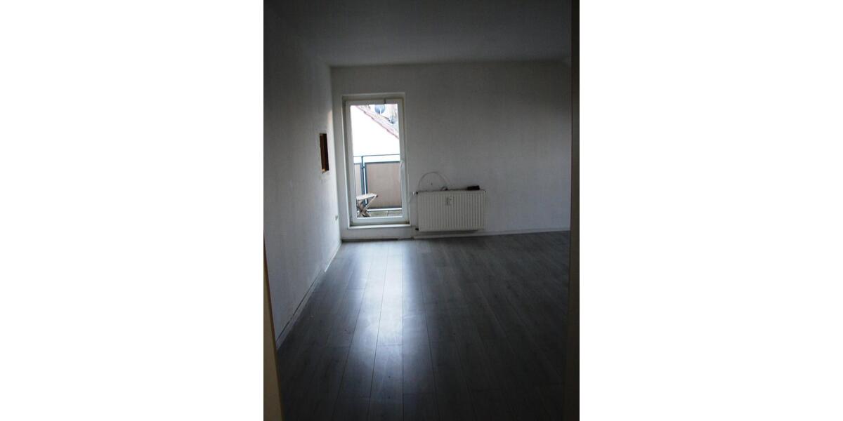 Dachgeschoßwohnung Gelsenkirchen Rotthausen - 3 Zimmer, 98 m&sup2;, 600&euro; | Angebot:25349098