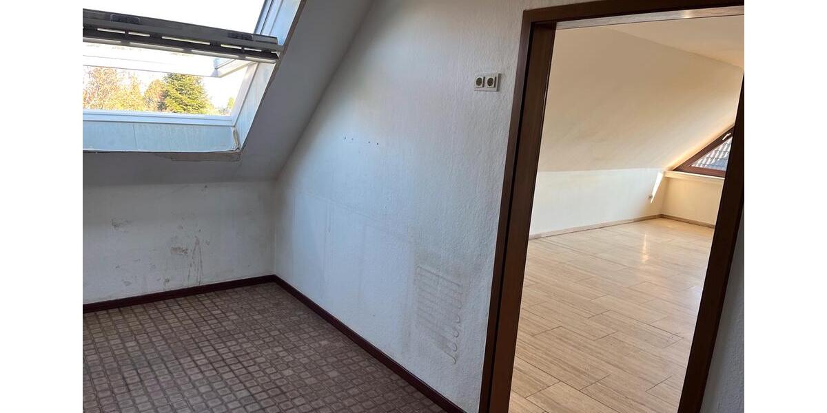 Dachgeschoßwohnung Dortmund Hörde - 1.5 Zimmer, 43 m&sup2;, 125.000&euro; | Angebot:25287062