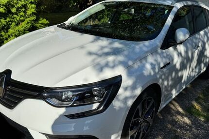 Renault Megane 81.509 km 13.500 € Bochum 44805