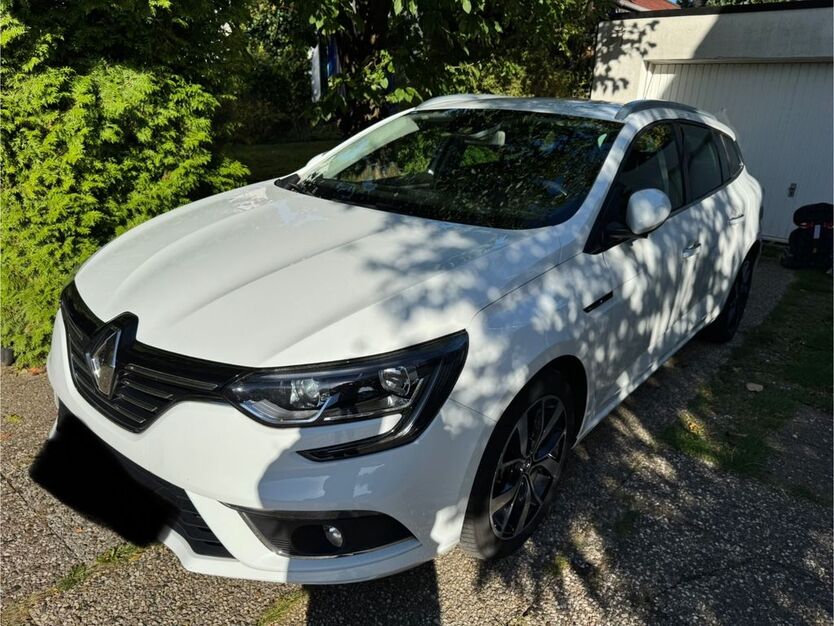 Renault Megane 81.509 km 13.500 € Bochum 44805