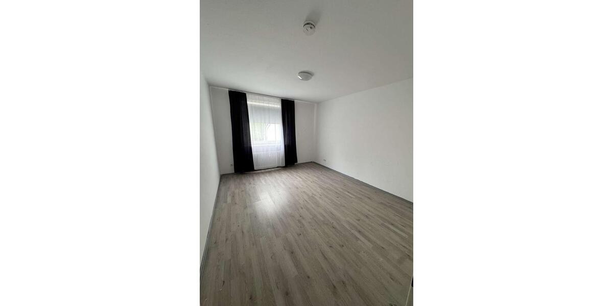 Etagenwohnung Dortmund Aplerbeck - 4 Zimmer, 84 m&sup2;, 670&euro; | Angebot:26422024
