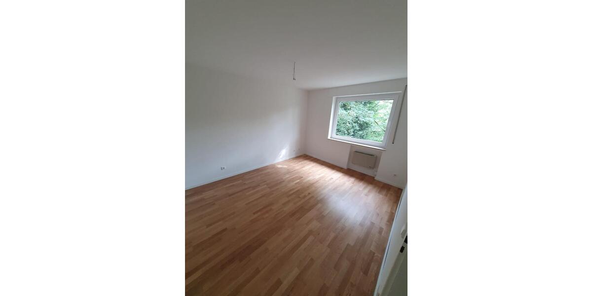 Hochparterre Bottrop Feldhausen - 3 Zimmer, 74 m&sup2;, 900&euro; | Angebot:24829681