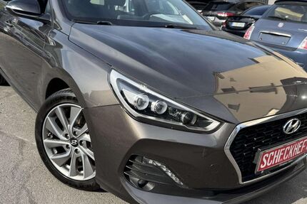 Hyundai i30 75.000 km 12.299 &euro; Dortmund 44388