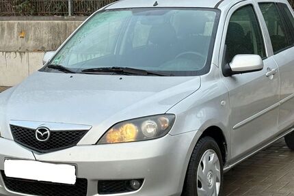 Mazda 2 74.000 km 3.500 &euro; Dortmund 44339