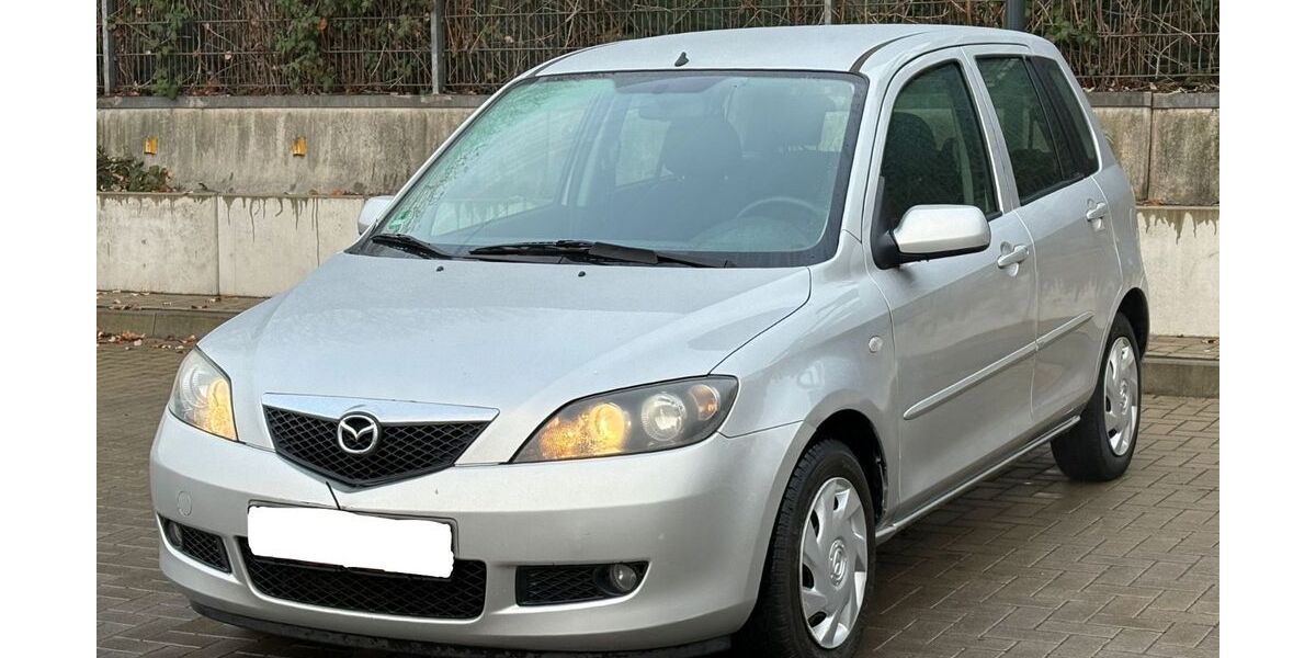 Mazda 2 74.000 km 3.500 &euro; Dortmund 44339