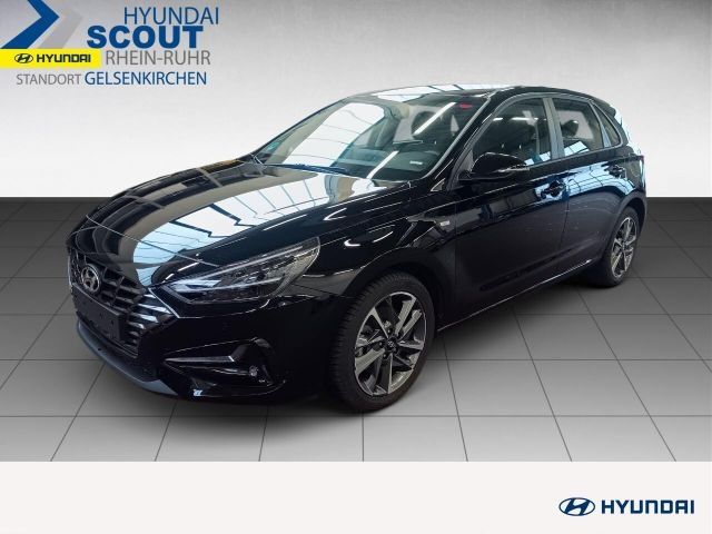 i30