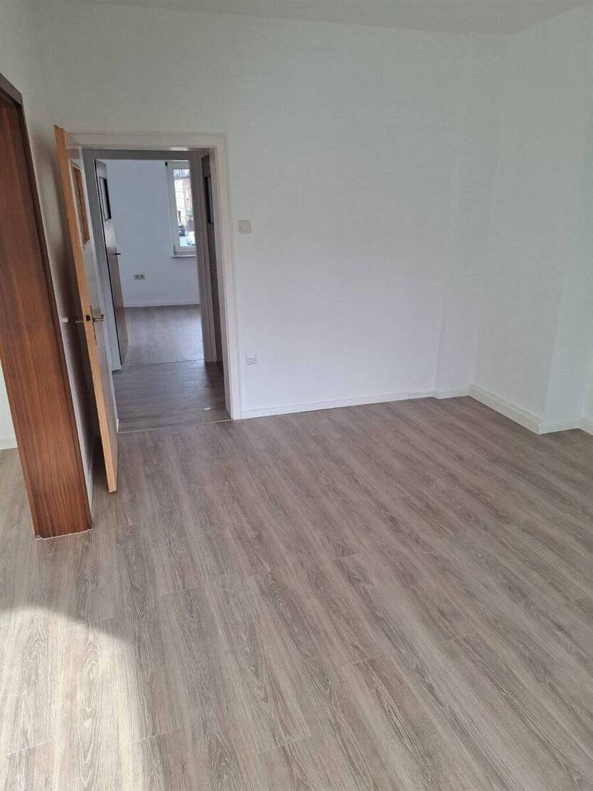 Etagenwohnung sucht neue Mieter 4 zimmer