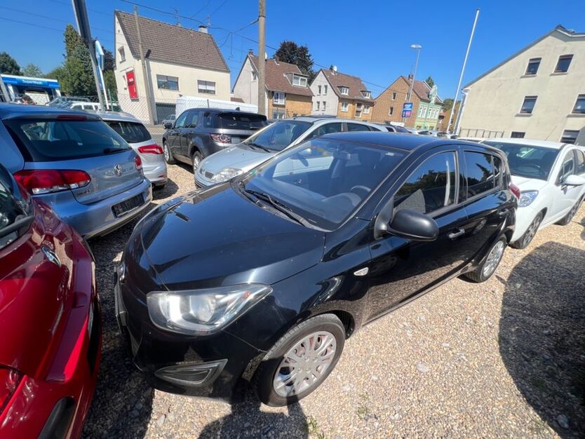 Hyundai i20 100.000 km 4.999 € Essen 45147
