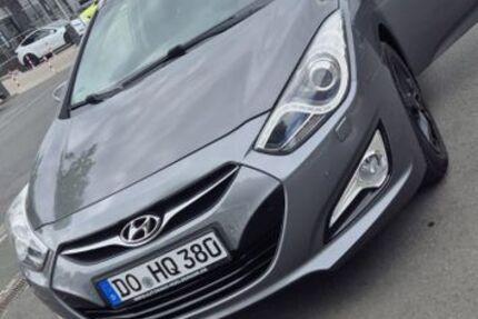 Hyundai i40 183.000 km 6.800 € Dortmund 44263