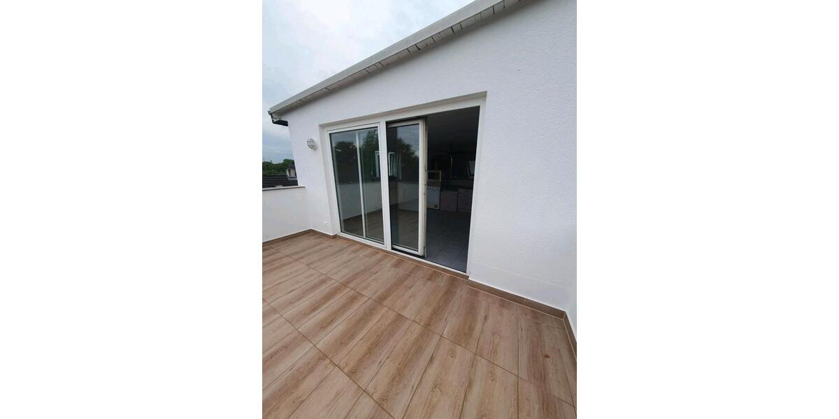 Dachgeschoßwohnung Gelsenkirchen - 2 Zimmer, 98 m&sup2;, 129.000&euro; | Angebot:25832405