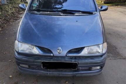 Renault Megane 113.000 km 2.300 &euro; Wuppertal 42285