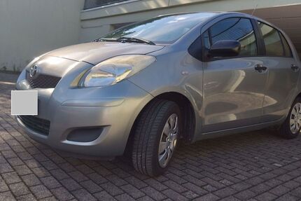 Toyota Yaris 163.000 km 2.900 &euro; Herdecke 58313