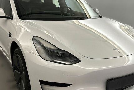 Tesla Model 3 75.600 km 27.800 &euro; Bochum 44803