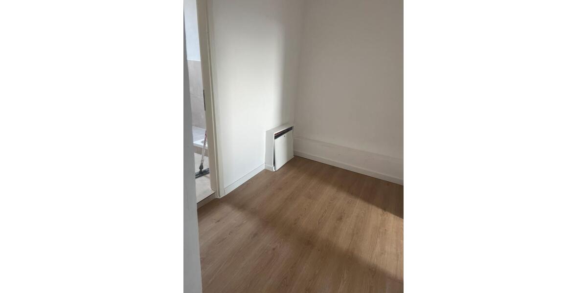 Etagenwohnung Dortmund Innenstadt Nord - 3 Zimmer, 84 m&sup2;, 785&euro; | Angebot:25324915