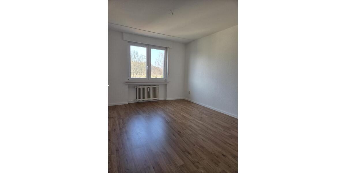 Etagenwohnung Dortmund Huckarde - 3 Zimmer, 80 m&sup2;, 820&euro; | Angebot:25645726