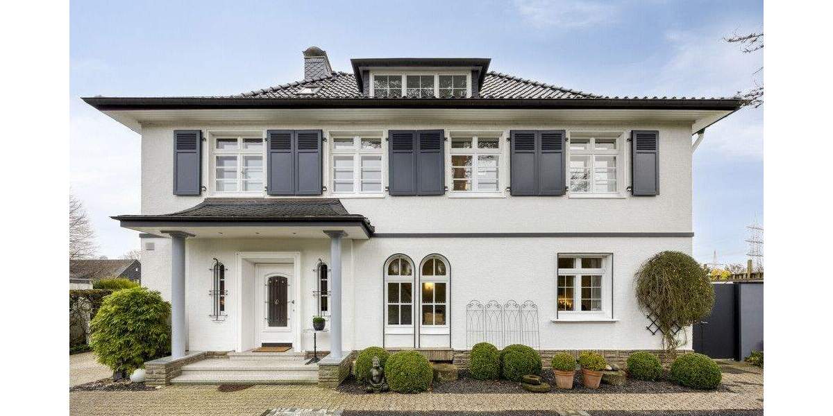 Fabrikantenvilla mit Stil und Klasse 9 zimmer